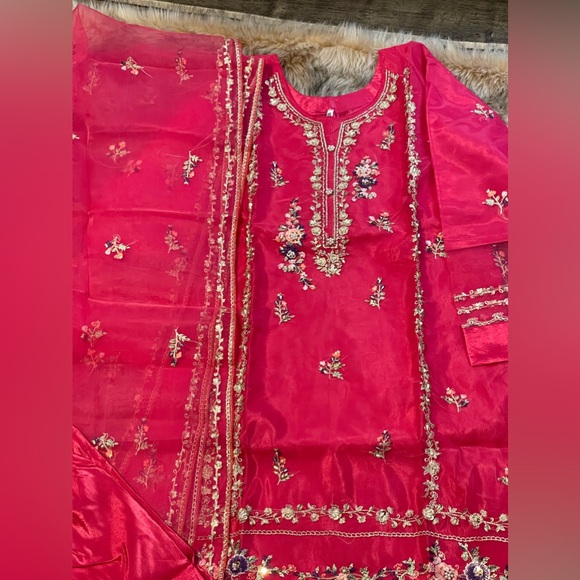 Eid dress - Picture 2 of 7